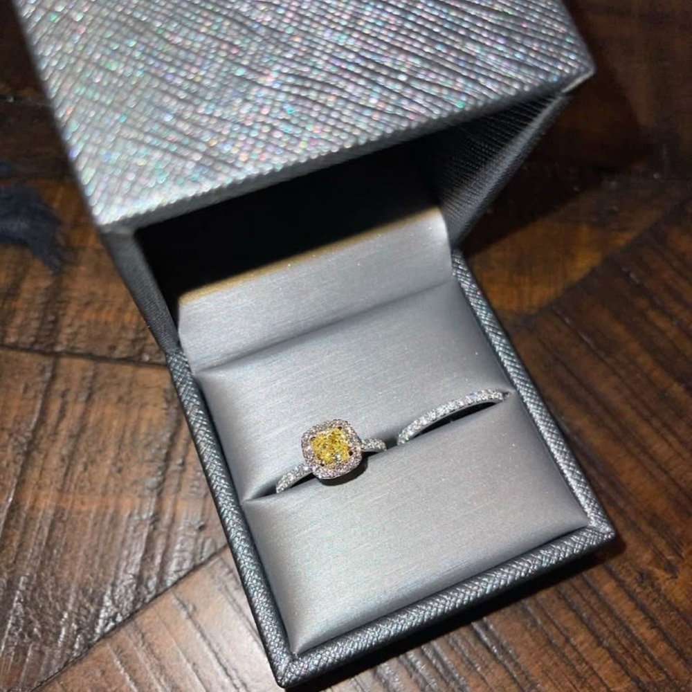 GIA 3.01 CT CANARY DIAMOND 14K WHITE GOLD BRIDAL AND ANNIVERSARY RING SET - Picture 7 of 12